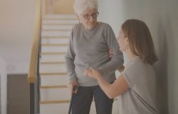 7 lưu ý khi chăm sóc bệnh nhân Parkinson tại nhà
